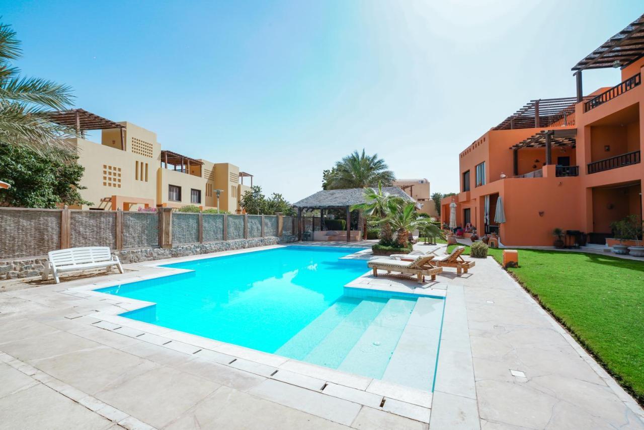 El Gouna South Marina 1 Bedroom Apartement With Private Jacuzzi Хургада Экстерьер фото